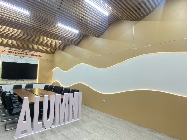 Tấm ốp than tre TOPDECO – Giải pháp hoàn thiện không gian chuẩn hiện đại tại đại học kinh tế quốc dân