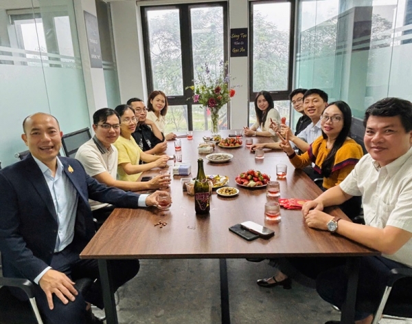 HardyWood & TOPDECO tưng bừng khai xuân ngày vía Thần Tài